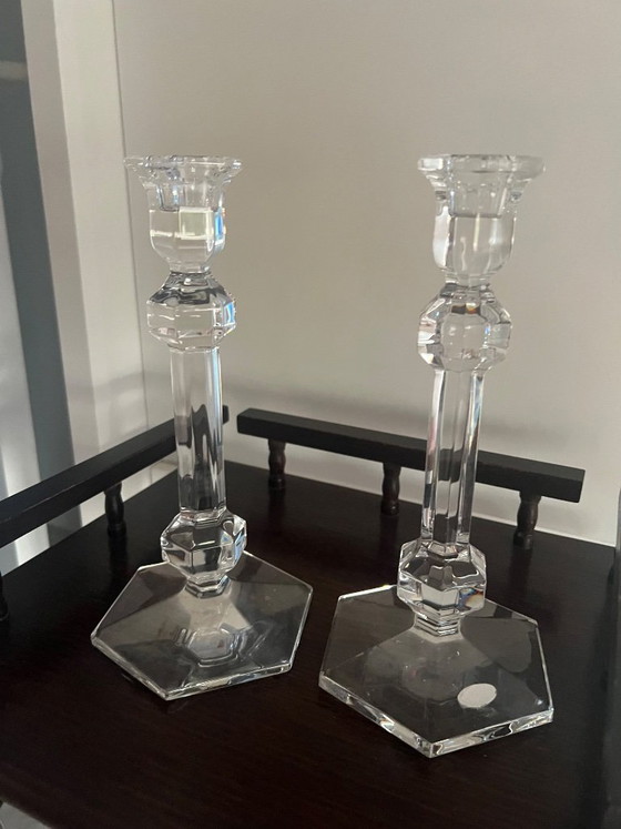 Image 1 of Set di 2 eleganti candelieri in porcellana