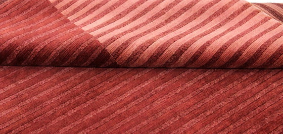 Modern Designer Hand-knotted Wool Rug New & Unused 176 x 123 cm, Rugs & carpets, Orange (photo 8 of 9)