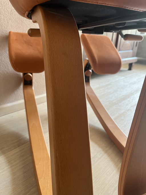Sedia ergonomica Varier Thatsit | Pelle – schommelstoelen, Leather, Wood (photo 2 of 7)