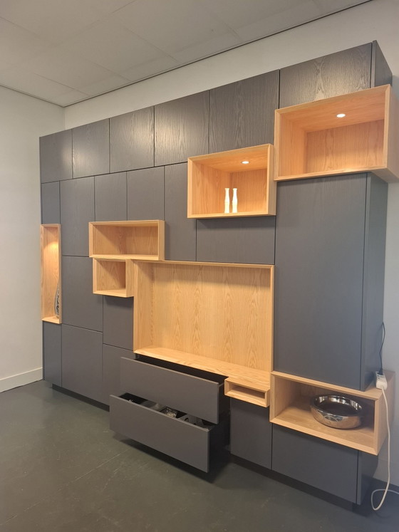Wall cabinet with open compartments – Wood, Mdf (photo 3 of 5)