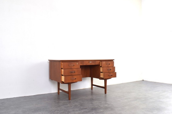 Image 1 of Bureau de direction danois moderne en teck, style Mid-Century Modern, années 1960
