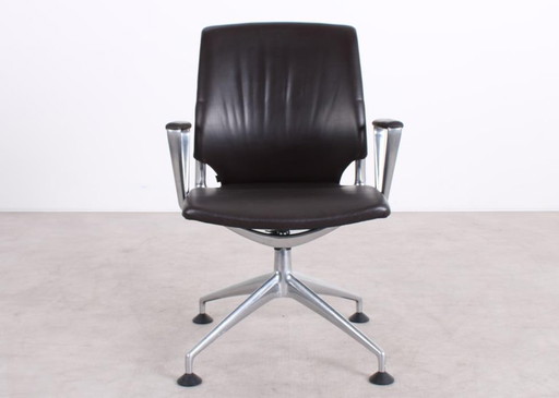 Vitra Meda Chair zwart leer