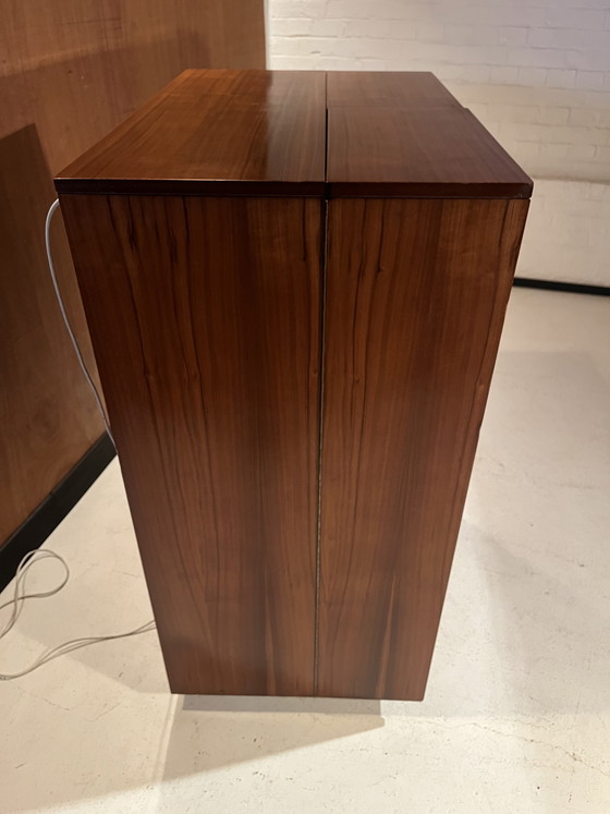 Image 1 of Scrivania vintage Newcraft England a forma di scatola