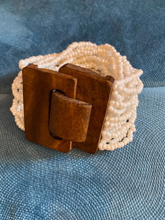 Vintage multi-strand cuff bracelet with mother-of-pearl and wood beads – Decorative Objects, Bohemian (photo 3 of 4)