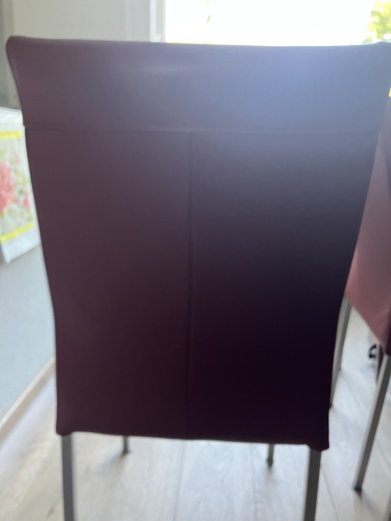 Image 1 of 8 bordeauxrote Ledersessel