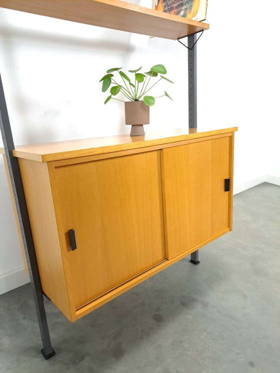 Image 1 of Sistema de pared modular LP de Olof Pira, Suecia