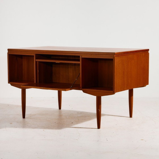 Image 1 of MK11140 Escritorio de teca