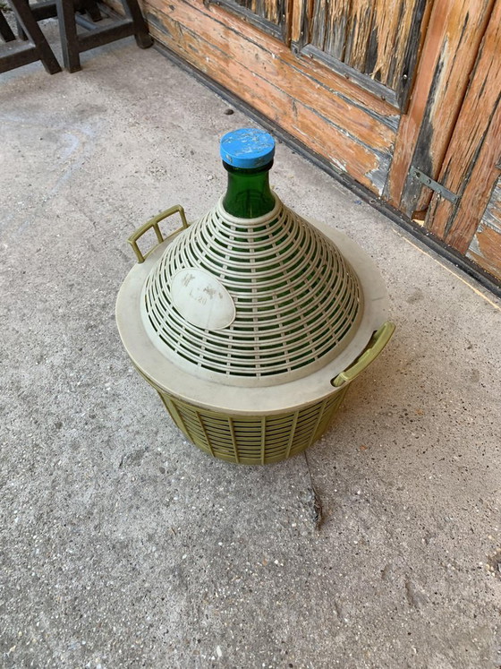 Mid-Century Glazen Demijohn in Plastic Mand – Glazen & Karaffen, Kunststof, Mid Century Modern (photo 2 of 5)