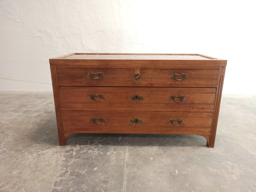 commode ancienne