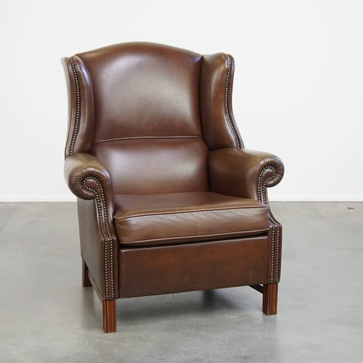 Grote Donkerbruine Gladde Rundleren Chesterfield Oorfauteuil