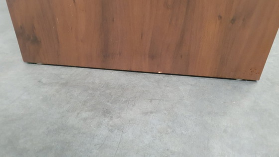 Image 1 of Tavolo da bar di design in legno di noce, tavolo in multistrato impiallacciato HPL