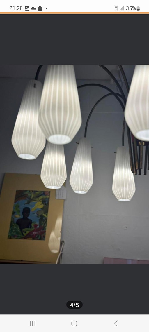 Bellissimo lampadario a sospensione in vetro opalino vintage