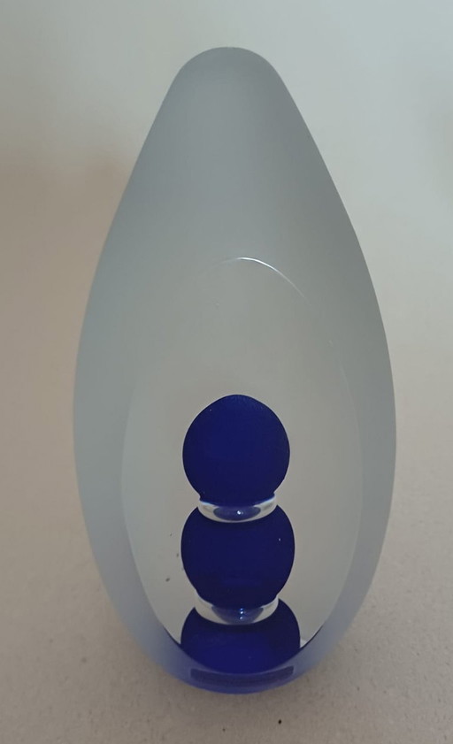 Strömbergshyttan – Escultura artística en vidrio azul – Studio Glas – Escandinavo – Suecia – decoratieve objecten