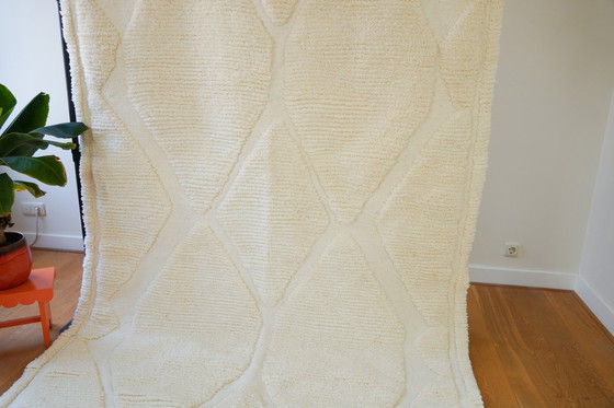 Image 1 of Tapis en laine ivoire tissé à la main avec motifs à carreaux - 100% laine naturelle de Tunisie