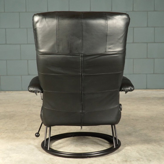 Vintage Swivel Armchair with Footrest – Recliner – 1980s – Metal, Leather (photo 4 of 17)