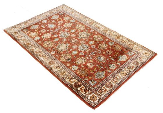 Image 1 of Originele, authentieke, pure zijden Hereke 150 x 92 cm, in topconditie.