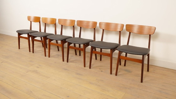 6 X Esszimmerstühle | Schiønning & Elgaard | Teak | Neu gepolstert – schionning & elgaard, Wood (photo 3 of 14)