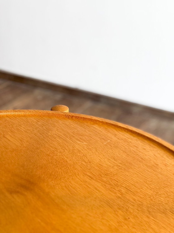 Image 1 of Dienbladtafel AT 35 / PP 35 van Hans J. Wegner voor Andreas Tuck