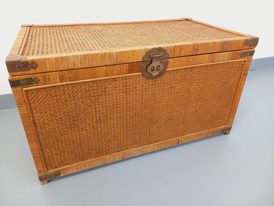 Image 1 of Baule vintage in legno, rattan, paglia e ottone
