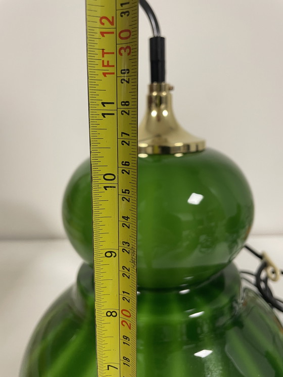 Image 1 of Rara lámpara colgante de cristal verde de Peill & Putzler de la década de 1960