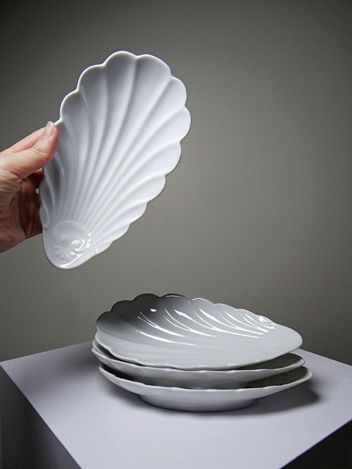 4 vintage rococo-style white porcelain Limoges dishes with seashells