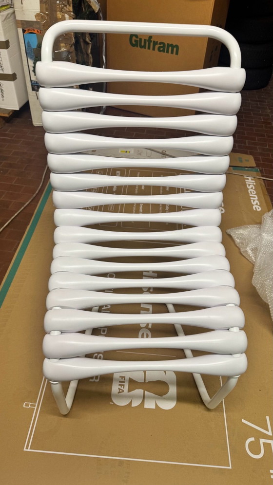 Complete set 4 Bounce Gufram White G15101 stoelen, Eetkamerstoelen, Kunststof, Wit (foto 9 van 15)