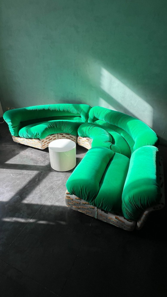 Image 1 of Divano modulare Rossi Di Albizzate Grandangolo 1969