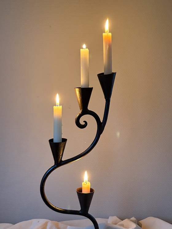 Image 1 of Candeliere vintage in ghisa a spirale