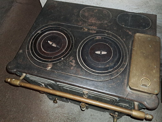 Stufa Godin, ghisa con piastrelle verdi, Oggetti decorativi, Ottone, Verde, Vintage (foto 4 di 5)