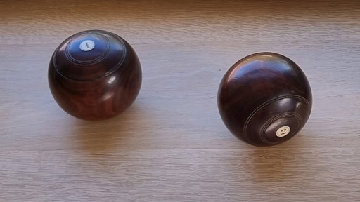 Thomas Taylor Glasgow wooden bowls, set of two