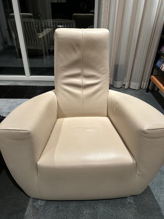 Fauteuil Longa + pouf – Label Van den Berg, Cuir (photo 2 of 5)