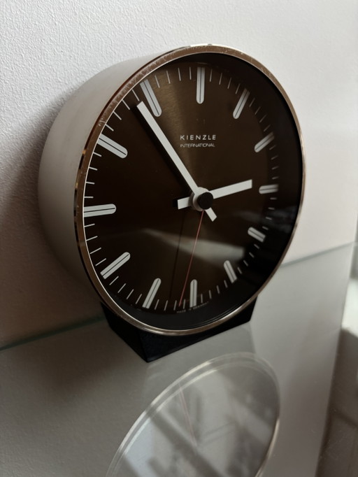 Kienzle Modernistische Vintage Tafelklok - Germany - Jaren 70 – klokken, Metal, Plastic (photo 2 of 6)