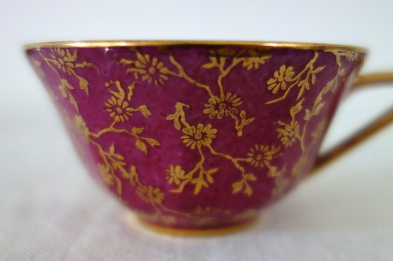 Image 1 of 6 vintage Limoges kopjes en schotels met bloem- en gouddecoratie.