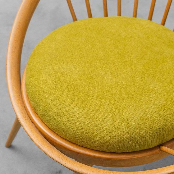 Image 1 of Fauteuil circulaire scandinave vintage années 60 en bois avec tissu vert, antiquités modernes