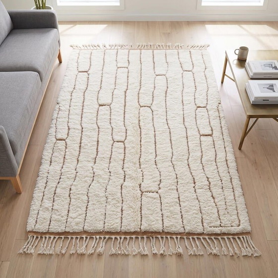 Traditional Custom-Made Pure Wool Rug 2/3 m – Rugs & carpets (photo 3 of 6)