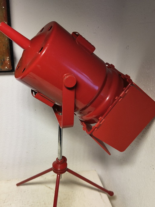 Vintage design eighties spot lamp tripod adjustable table lamp