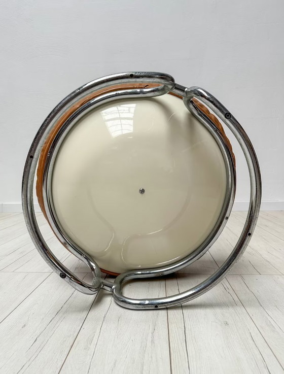 Image 1 of Ensemble de chaises "Karaté" en cuir vintage par Michel Cadestin pour Airborne 60s