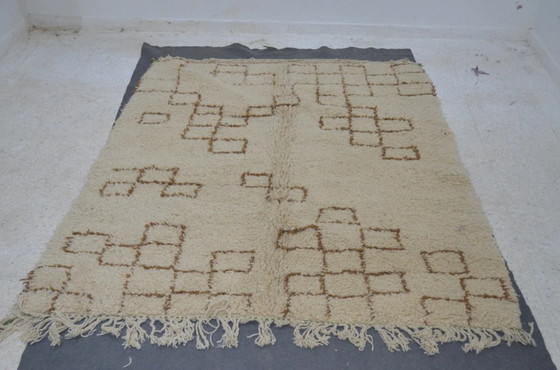 Image 1 of Luxury Beni Mrirt Rug Handcrafted – 100% Wool Made in Morocco (230 × 196 cm)