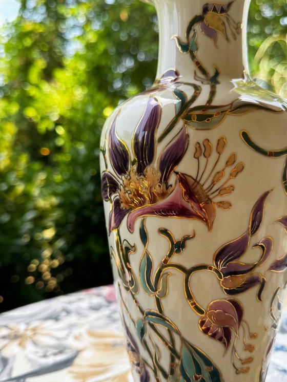 Image 1 of Vase à orchidées peint à la main Zsolnay