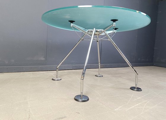Image 1 of Table d'appoint Nomos vintage par Norman Foster pour Tecno, 1990