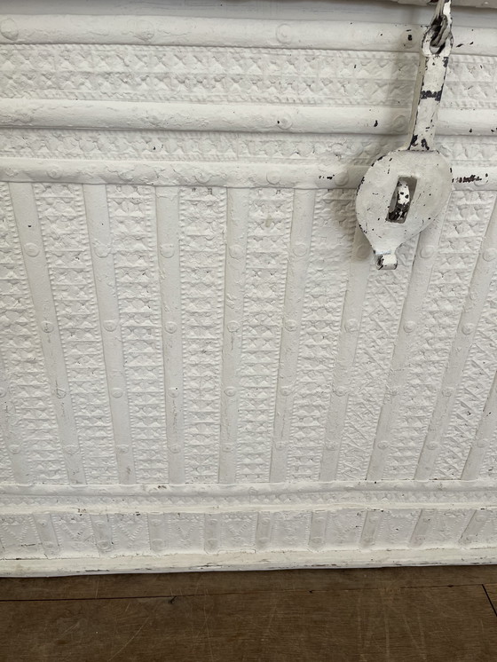 Image 1 of Alte indische Truhe