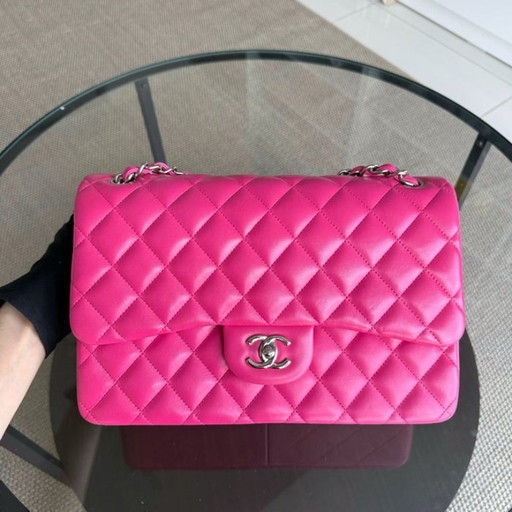 Chanel Classic Flap Jumbo – Doppelflap, 30 cm, gestepptes Lammleder, rosa, silberfarbene Beschläge