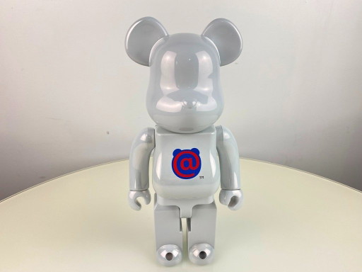 Bearbrick 1st model 20th anniversary white chrome version 400% MEDICOM toys 2021