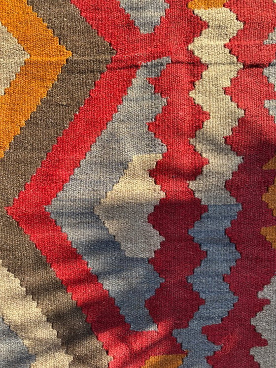 Mehrfarbiger, handgeknüpfter Kelim-Teppich. Türkei, 1970er Jahre. – Teppiche & Läufer, Wool, Cotton (photo 5 of 8)