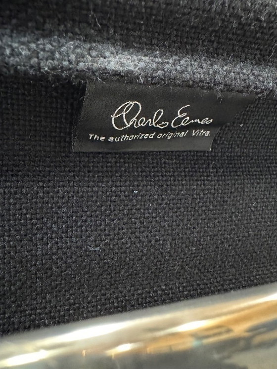 Image 1 of 8x Vitra EA108 Hopsak zwart