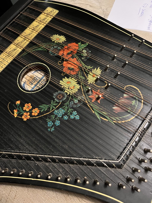 Zither-Tischharfe