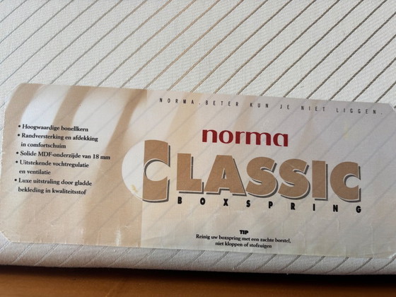 Image 1 of Rete a doghe in legno massello (Valhal)