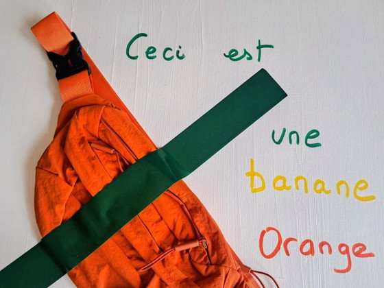 Image 1 of Enzo SAN MARCO – Dies ist eine orange Banane – Gemälde des Künstlers