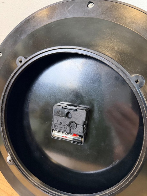 Image 1 of Orologio da parete industriale in bachelite di Elektročas, anni '90.