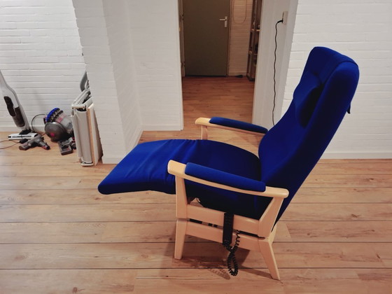 Image 1 of Stand up chair Farstrup Multiplus 5040 Recliner